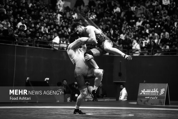 فینال لیگ برتر کشتی آزاد