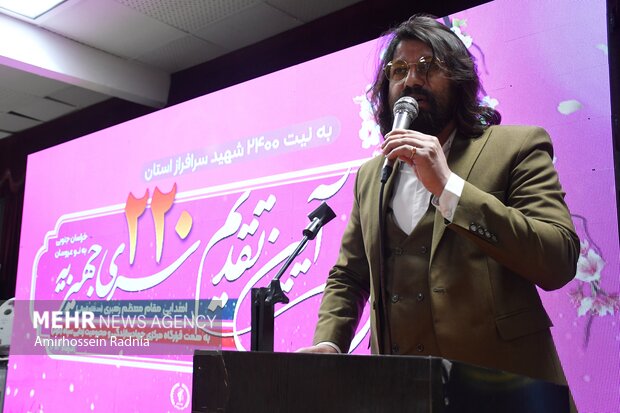 آیین اهدای ۲۲۰ سری جهیزیه در بیرجند