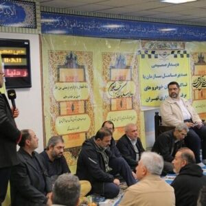 گام‌های تازه برای تقویت ناوگان برقی تاکسیرانی با همراهی رانندگان