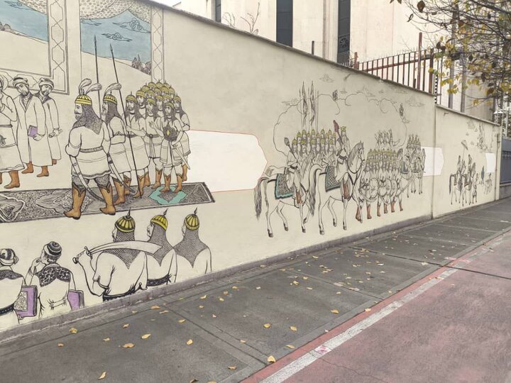 مرمت دیوارنگاره شاهنامه پس از ۱۰ سال در خیابان کریمخان