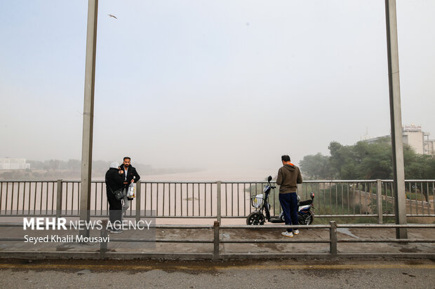 اهواز در مه