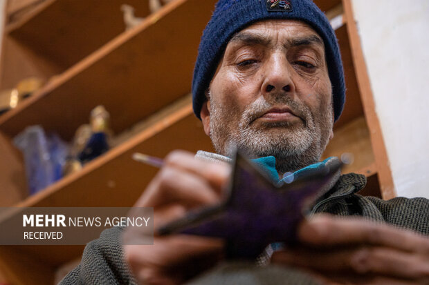 پاپیه ماشه در کشمیر ھند