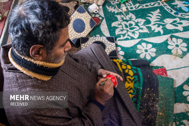 پاپیه ماشه در کشمیر ھند