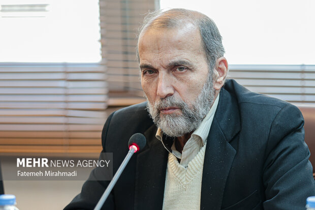 نشست هم‌اندیشی فعالیت‌های حفظ قرآن