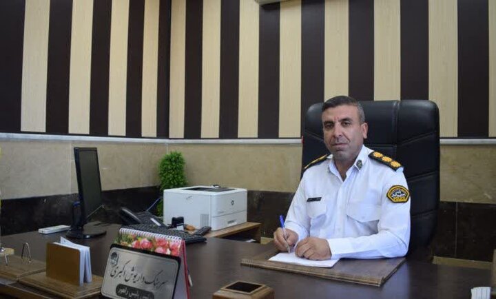 سرهنگ اکبری: رانندگان شیرازی در بارندگی این هفته سفر غیرضروری نکنند