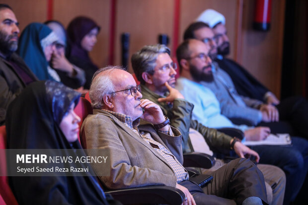 آیین رونمایی از «کتاب نوجوان ایرانی»