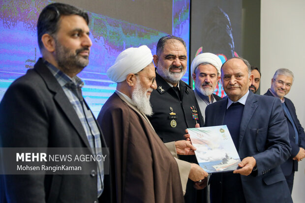 رونمایی از آثار مستند و موسیقایی نیروی دریایی ارتش