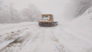کولاک در مسیر گردنه زندانه به الماس