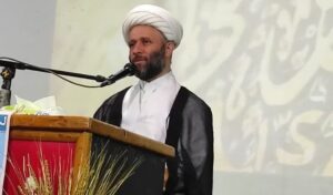 اختر دانش: زن مسلمان ایرانی نماد کرامت در برابر کالایی‌سازی غرب است