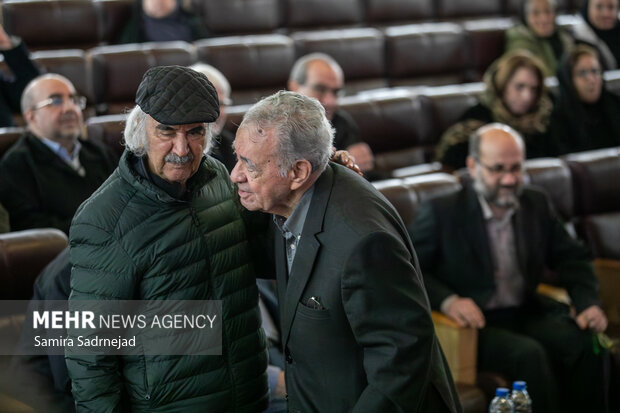 تشییع پیکر کامران فانی