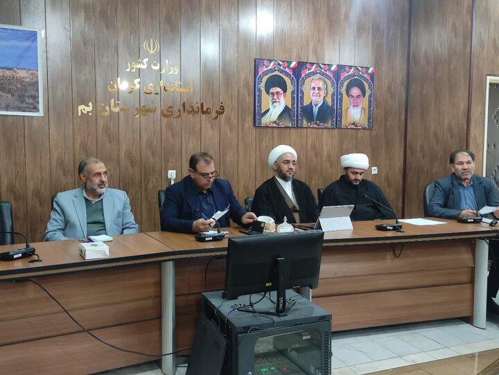 امام جمعه بم: فضای رسانه ای شهرستان بم باید ساماندهی شود
