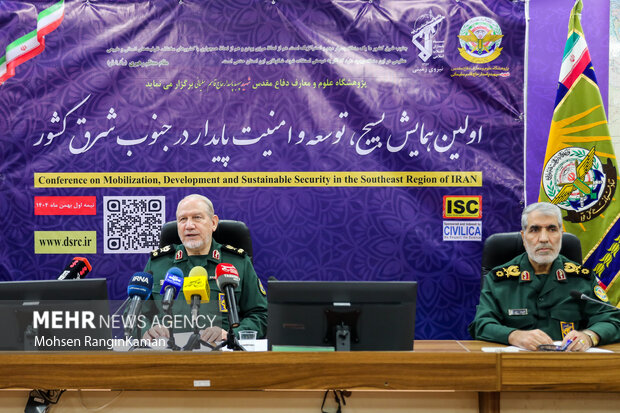 نشست خبری سردار سرلشکر سید یحیی صفوی