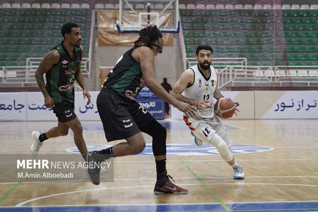 لیگ برتر بسکتبال ؛ گلنور اصفهان و طبیعت اسلامشهر
