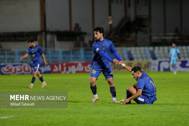 ليگ برتر فوتبال - ملوان و فجرسپاسی