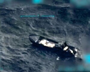 آمریکا ۳ شناور را در اقیانوس آرام هدف قرار داد