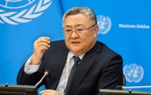 دیپلمات چینی: ژاپن به مسیر اشتباه حمایت از تایوان ادامه ندهد