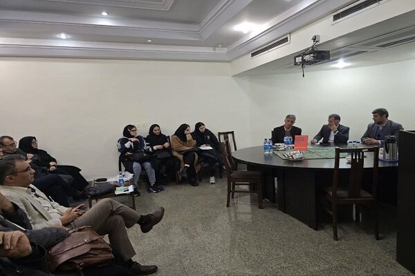 فضای مجازه امروزه تبدیل به هژمونی مسلط بر جوامع تبدیل شده است