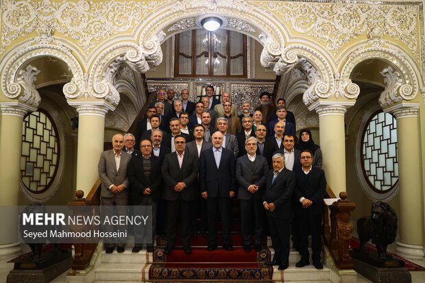 دیدار وزیر علوم و روسای دانشگاه های سراسر کشور با  رئیس مجلس شورای اسلامی