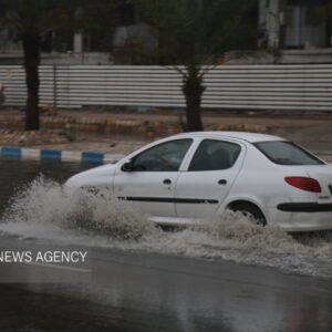 آبگرفتگی خیابان های انزلی بر اثر بارش باران
