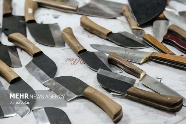 نمایشگاه شب یلدا و سوغات استان‌ها در بندرعباس