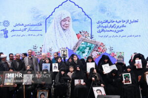 آئین تجلیل از مادر سرداران شهید حسن و محمد باقری