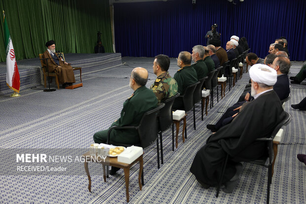 دیدار دست اندرکاران کنگره بزرگداشت ۵۵۸۰ شهید استان البرز با رهبر معظم انقلاب اسلامی 