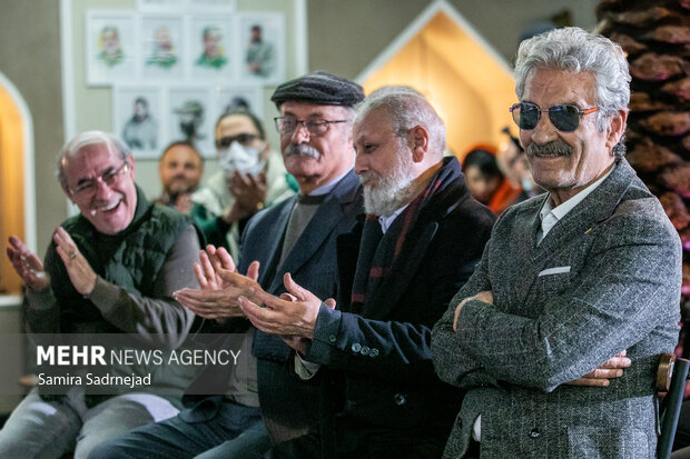 بزرگداشت هنرمند پیشکسوت جعفر دهقان