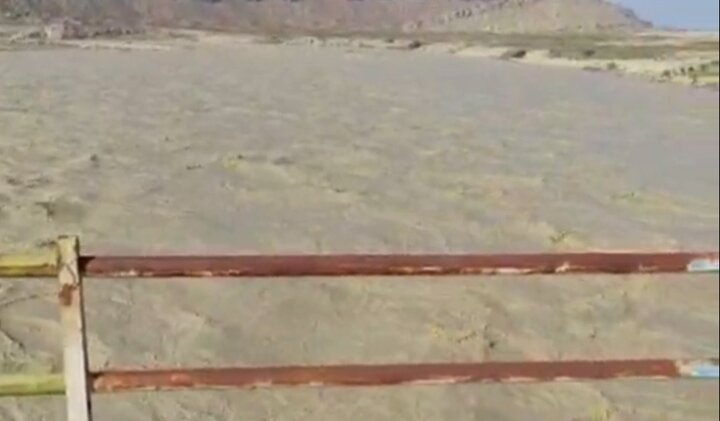 طغیان رودخانه باغان در دشتی