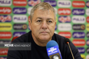 اسکوچیچ: تراکتور عطش پیروزی دارد/ حضور هواداران مهمتر از چمن است