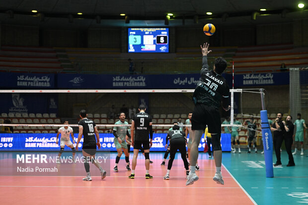 لیگ برتر والیبال - پیکان و رازین پلیمر