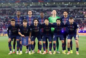 ۶گانه‌ پاریس با انریکه در فوتبال جهان؛ دستکش‌های طلایی در دست سافونوف