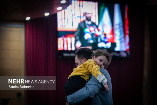 آیین تجلیل از افتخار آفرینان علمی ایران اسلامی