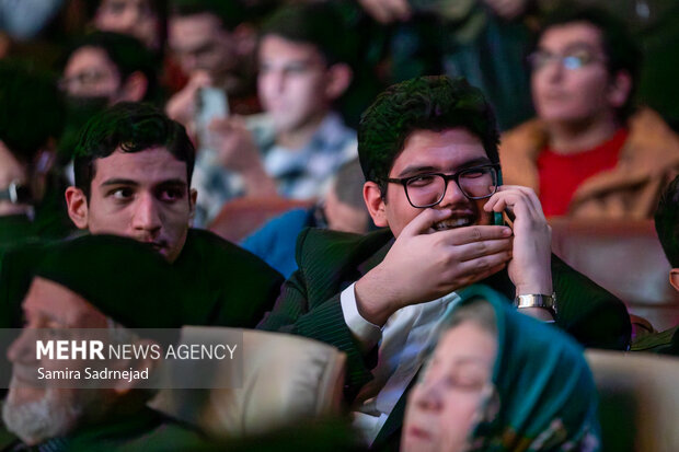 آیین تجلیل از افتخار آفرینان علمی ایران اسلامی