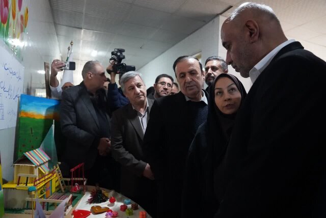 بازدید وزیر تعاون از مرکز توانبخشی شهید رجایی تاکستان