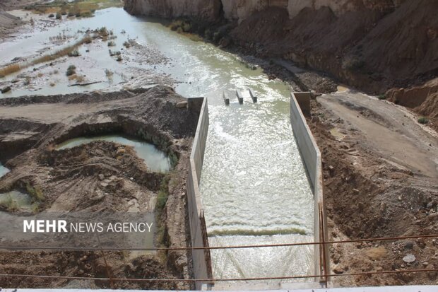 بوشهر حین و بعد از بارندگی؛ وضعیت سدها، رودخانه‌ها و تأسیسات آبی