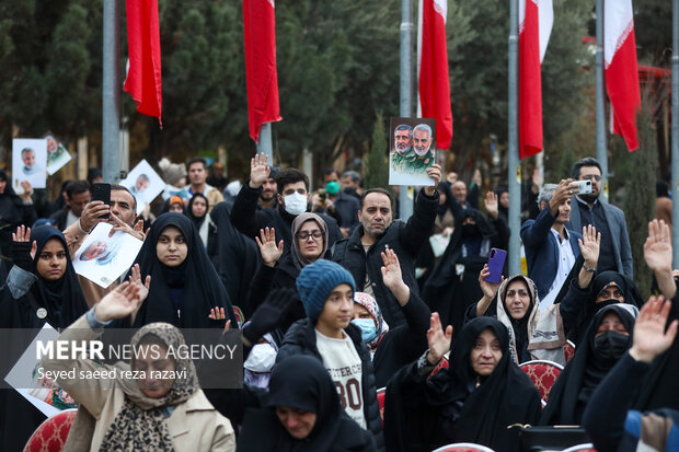 آیین بدرقه کاروان «سرباز وطن»