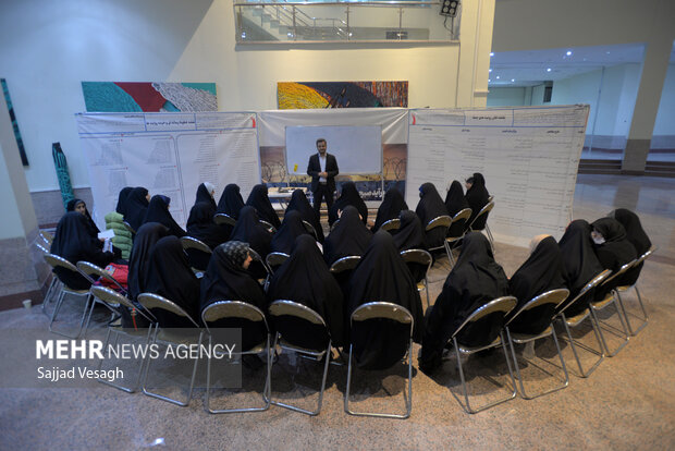 رویداد جنگ روایت ها در همدان