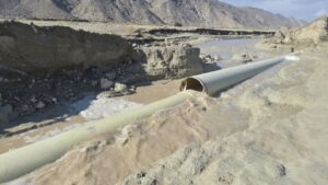 عملیات ترمیم خط انتقال آب شرب سد سلمان‌ فارسی همچنان ادامه دارد