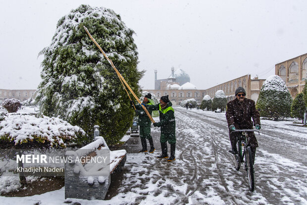 نخستین برف پاییزی در نصف جهان