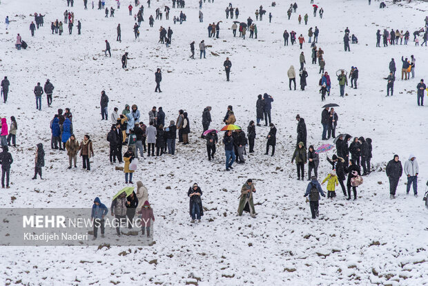 نخستین برف پاییزی در نصف جهان