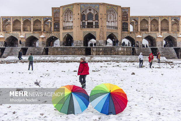 نخستین برف پاییزی در نصف جهان