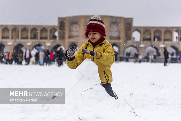 نخستین برف پاییزی در نصف جهان
