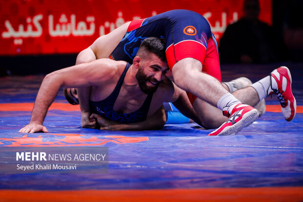 مسابقات کشتی فرنگی قهرمانی بزرگسالان کشور در اهواز