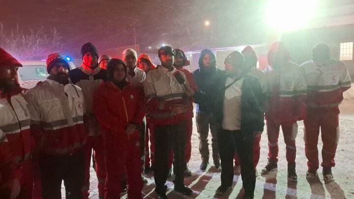 محبان: ۱۰ تیم هلال‌احمر خراسان شمالی به محورهای برف‌گیر اعزام شدند