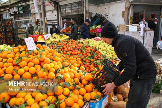 بازار خرید شب یلدا در بجنورد