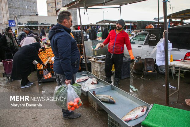 بازار خرید شب یلدا در بجنورد