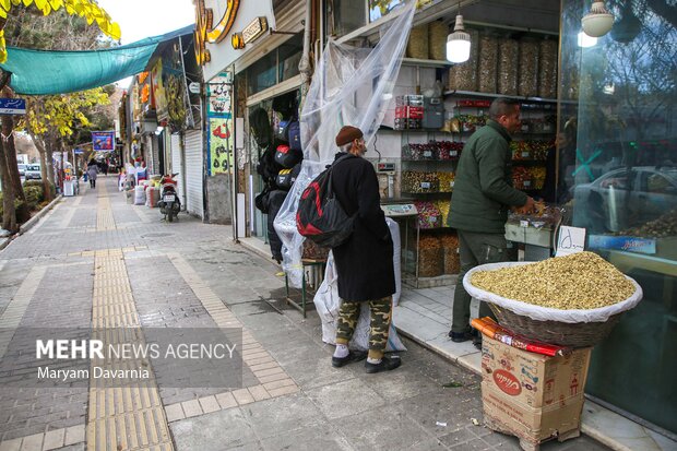 بازار خرید شب یلدا در بجنورد