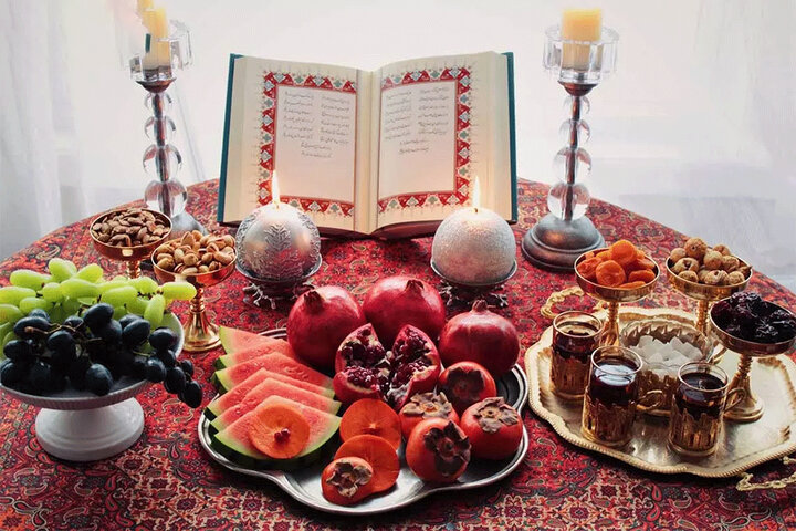 آیین شب یلدا؛ بهانه‌ای برای دورهمی خانواده ایرانی