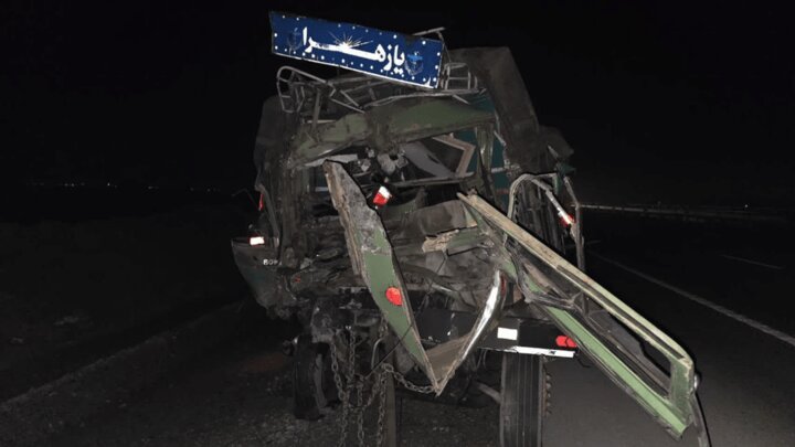 برخورد خاور با تریلی در قم ۴ مصدوم برجای گذاشت