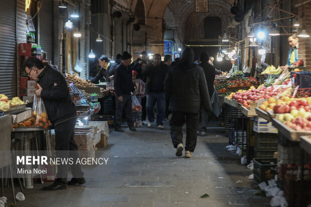 شب بلند، سفره کوتاه